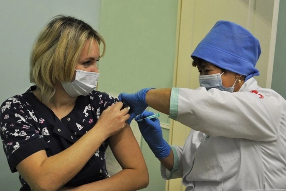 34 тысяч человек полностью закончили вакцинацию 2 компонентами. Фото: пресс-служба правительства Чувашии.