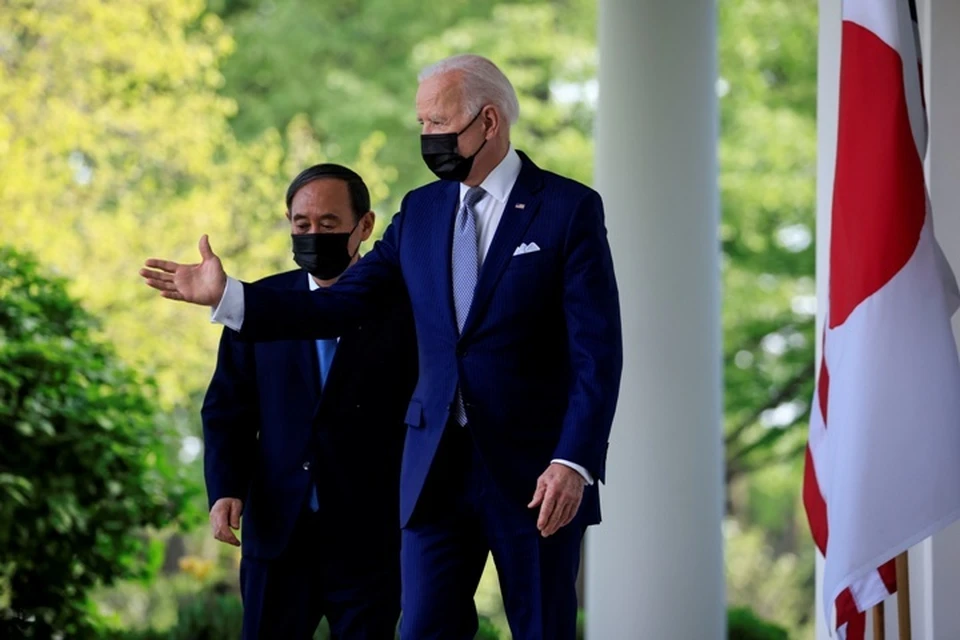 Премьер Японии Ёсихидэ Суга стал первым иностранным лидером, который лично встретился с новым президентом США Джо Байденом