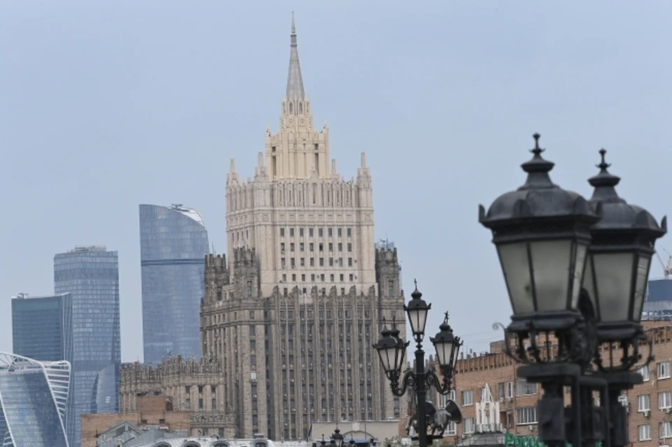 В МИД РФ объявили, что двух сотрудников посольства Болгарии в Москве объявили персонами нон-грата