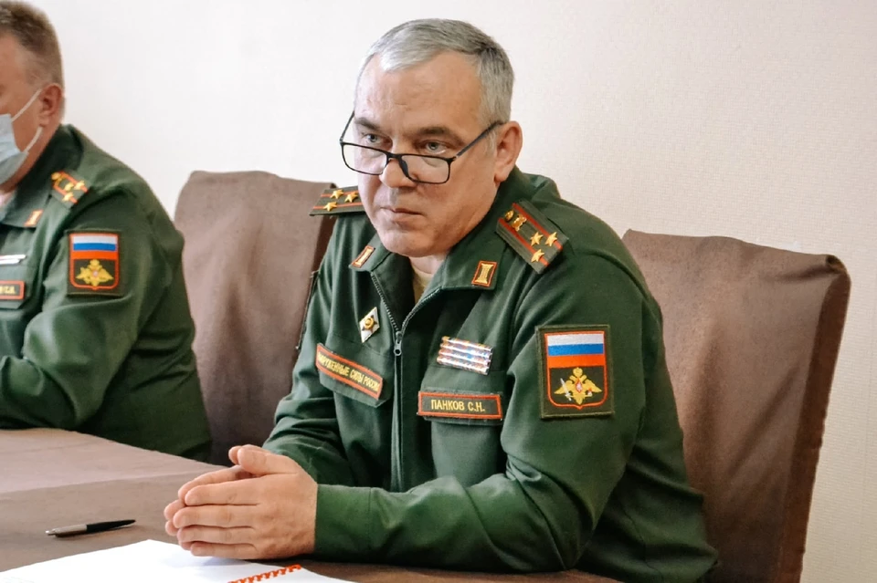 Главный военный комиссар области Сергей Панков.