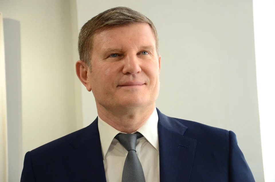 Олег Савченко остается самым успешным народным избранником.