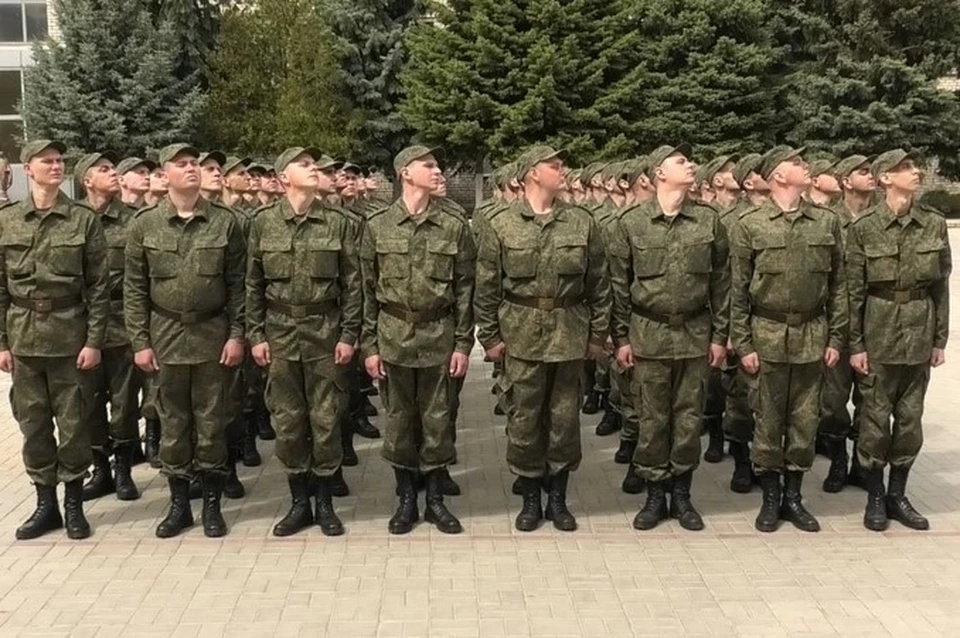Призывники находятся на территории учебного центра Народной милиции ЛНР около недели. Фото: пресс-служба НМ ЛНР