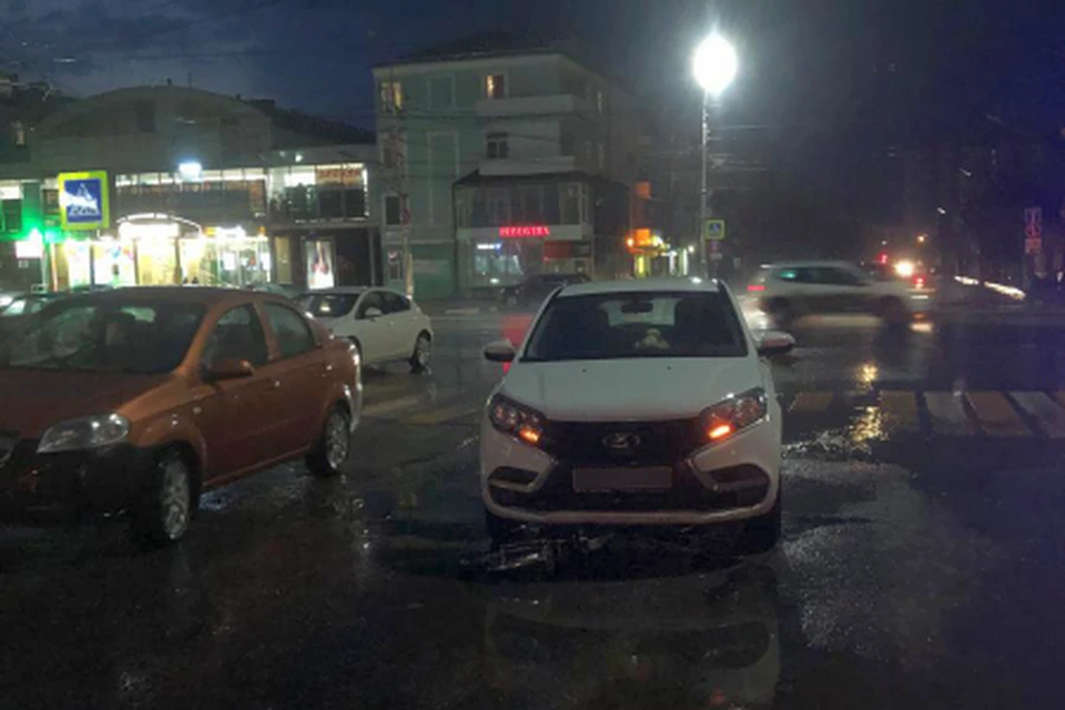 В центре Рязани на «зебре» сбили 12-летнего ребенка на велосипеде.