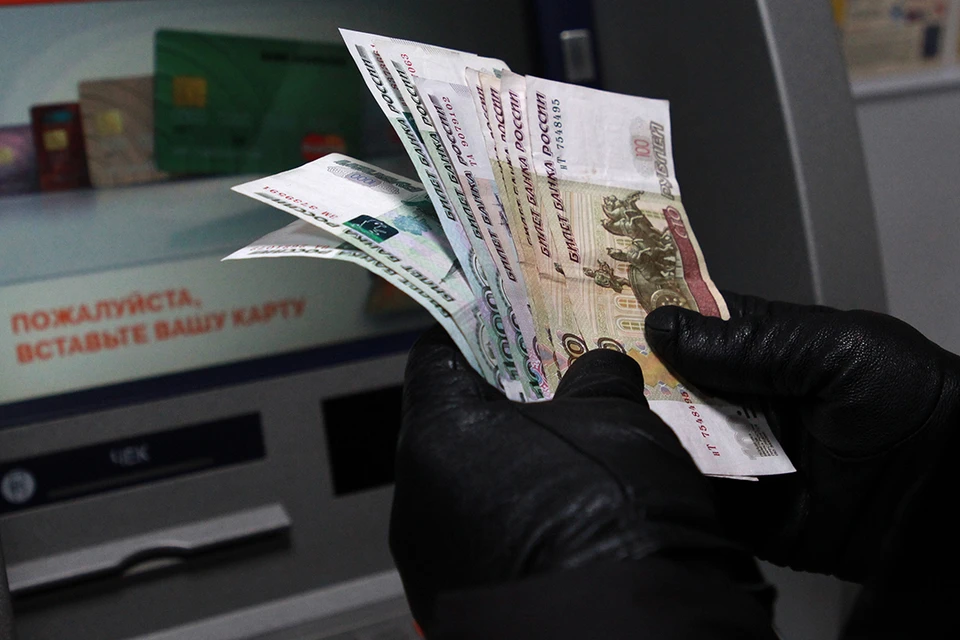 Кредит в 1.5 миллиона рублей взял сибиряк по указке мошенников