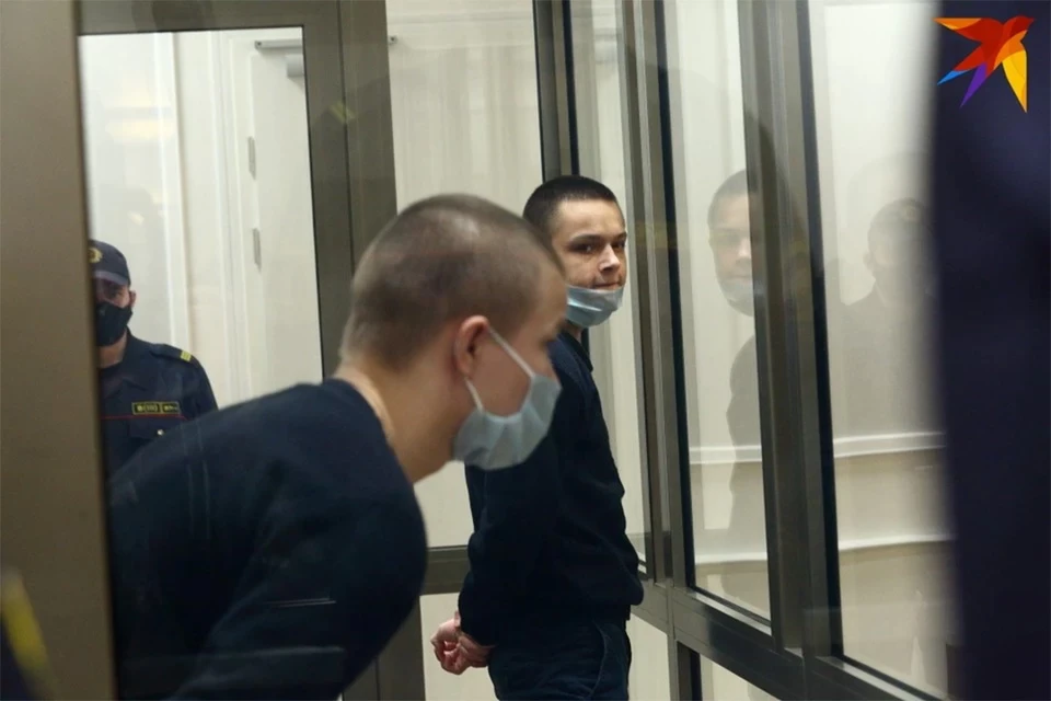 Братья не отрицали свою вину в убийстве, но просили заменить расстрел на пожизненное заключение.