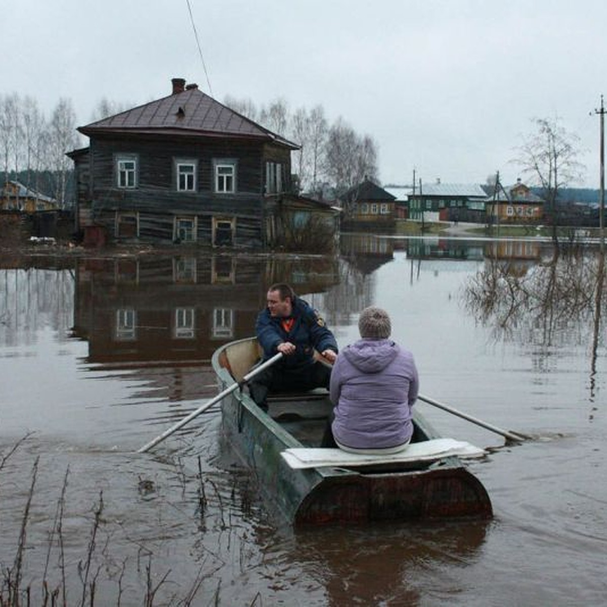 В Новокузнецке и Таштаголе началось наводнение - KP.RU