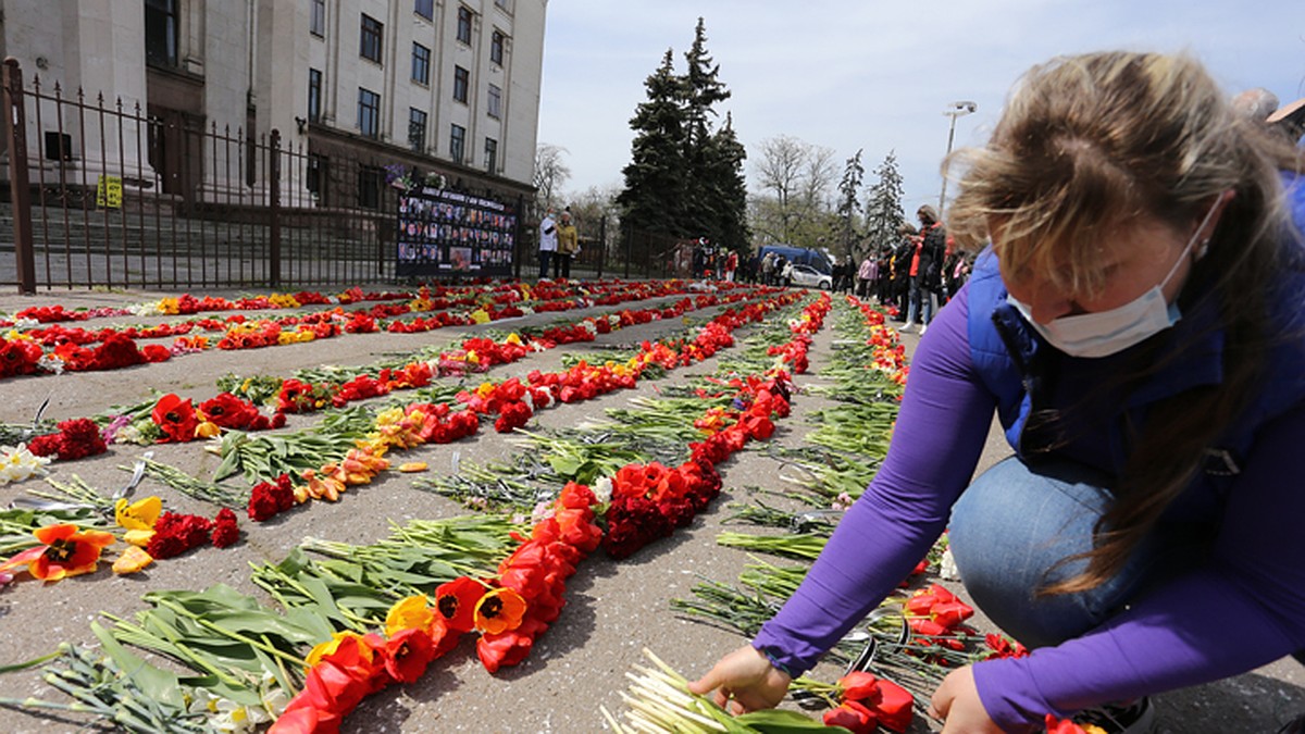 Одесситка из Донецка: Не бороться с убийцами сорока восьми человек,  погибших в Одессе – это предательство - KP.RU