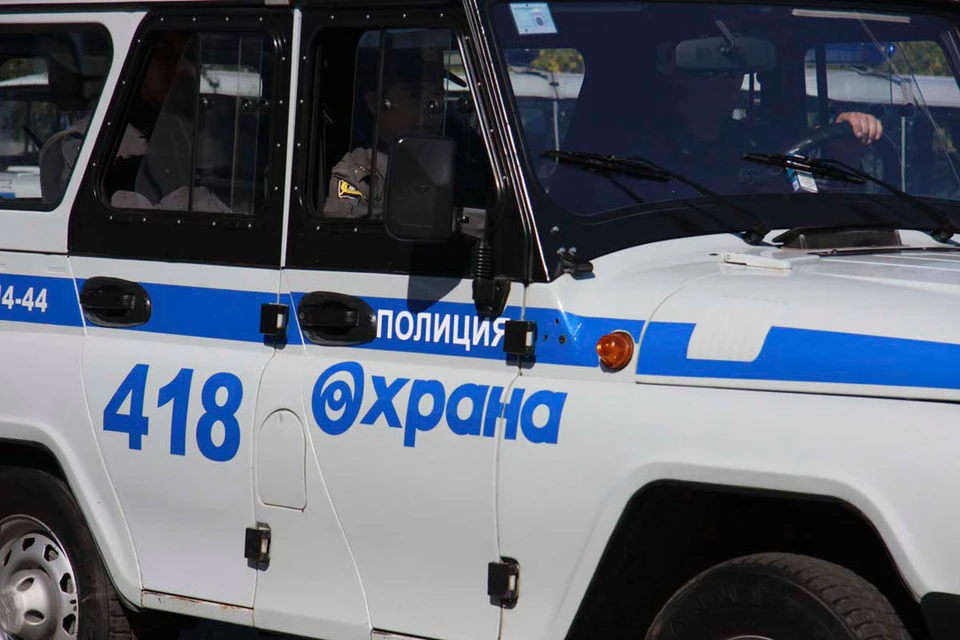 Их задержали сотрудники ППС.