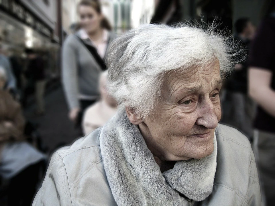 . Больше всего по-прежнему болеют люди от 50 лет и старше. Фото: pixabay.com