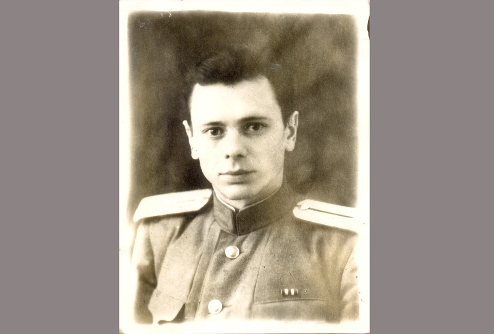 Следователь УНКГБ по Рязанской области, лейтенант Иван Андреевич Сидоркин.