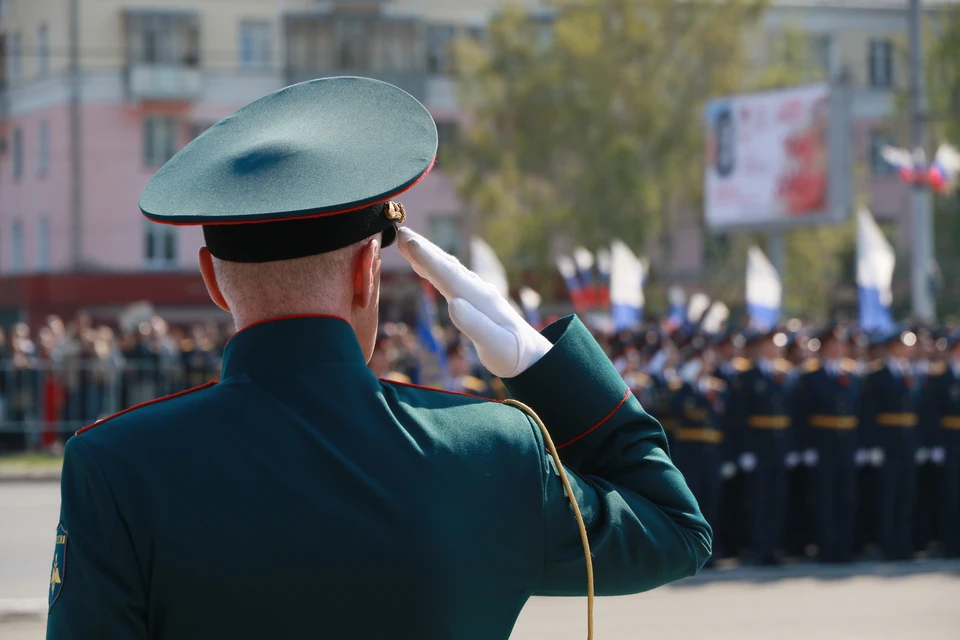 В Барнауле прошел Парад Победы