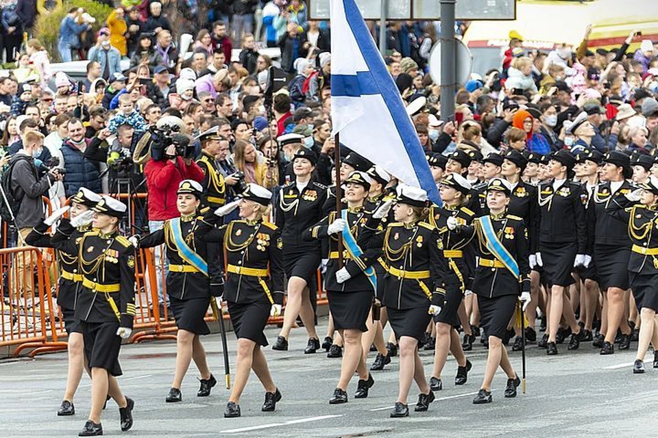 Владивосток один из первых принял Парад Победы. Фото: Андрей Михайлов.