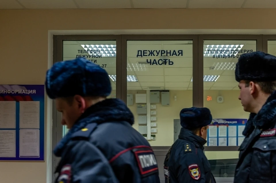 Похитителей "связи" поймали и заставили вернуть технику.