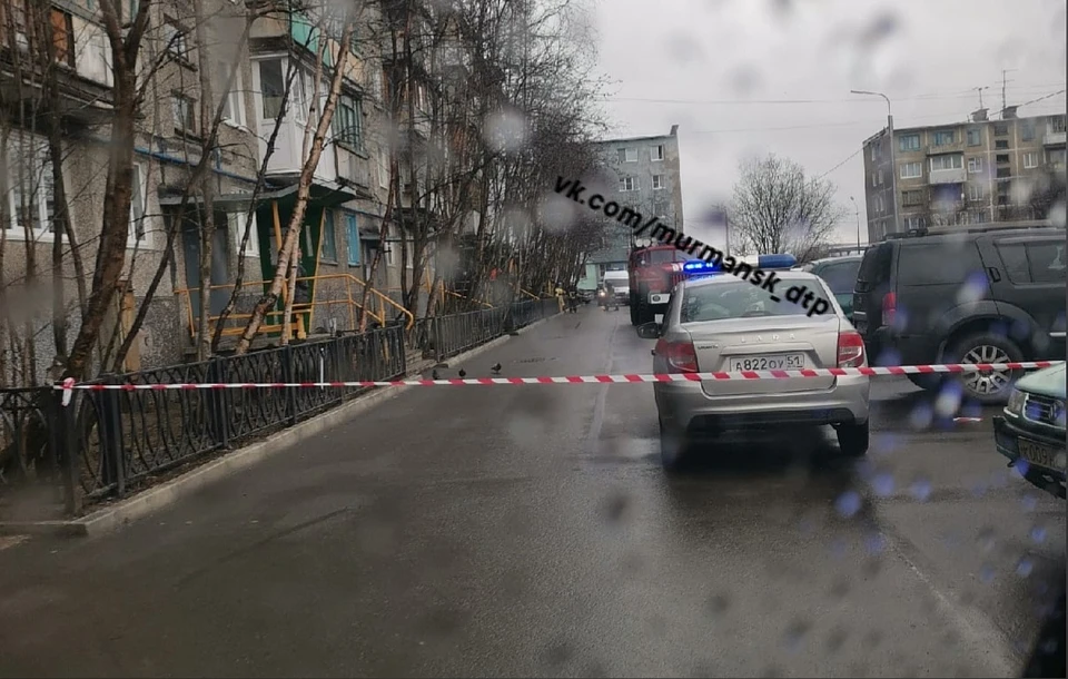 Жильцов эвакуировали из одного из домов на проспекте Кольский. Фото: vk.com/murmansk_dtp