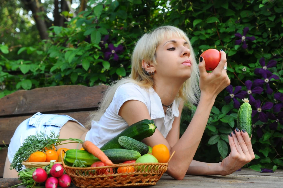 Редис неприхотлив в выращивании, но зато как украшает вкус привычной еды.
