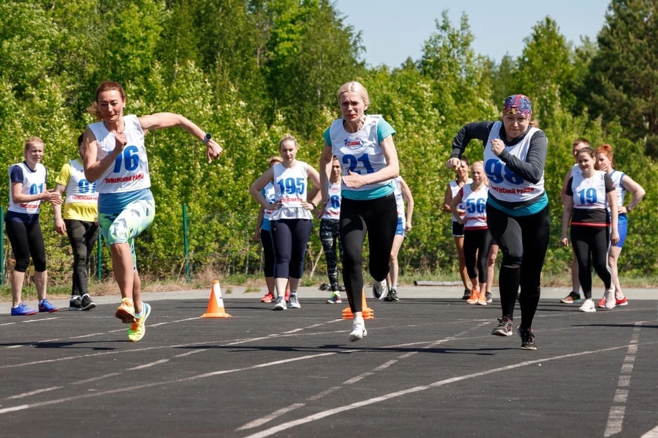 Спорт в тюмени. Тюменский район спорт. Тюмень спортивная. Богандинский стадион. Организаторы спортивный мероприятий Тюмень.