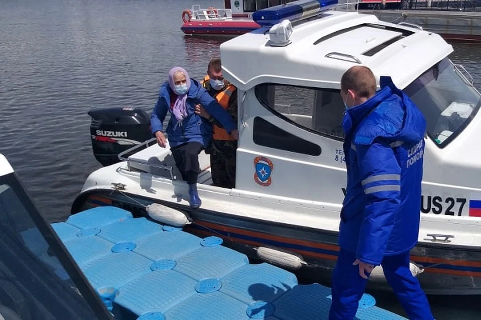 Жительнице Большого Уссурийского острова оперативно оказали медицинскую помощь