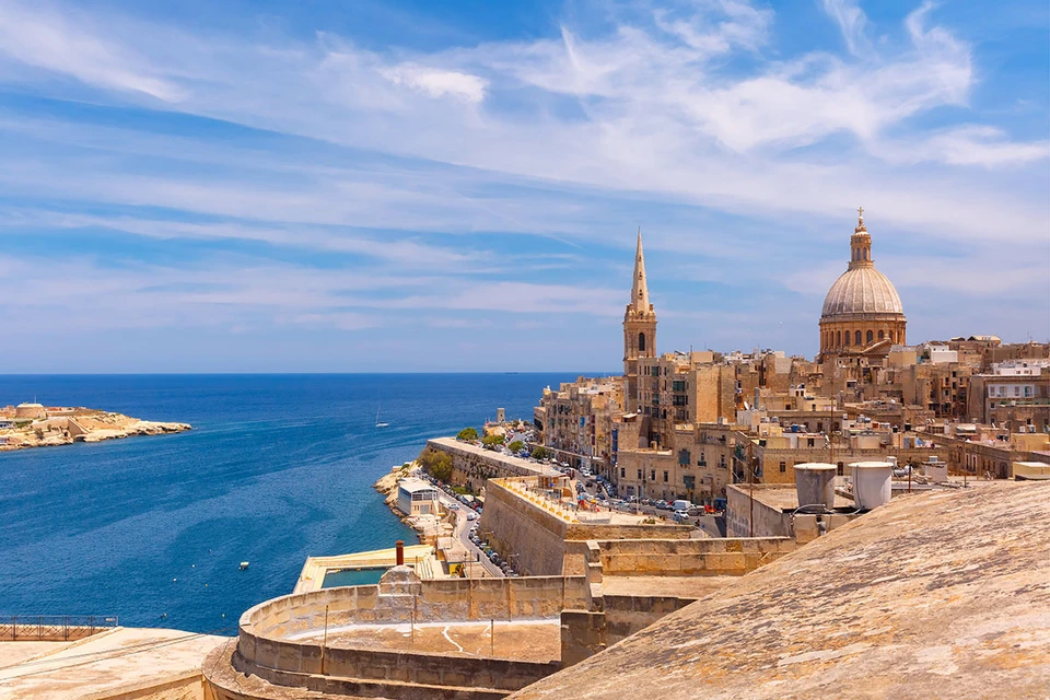 Островное государство Мальта в Средиземном море стало первой страной Евросоюза, где достигнут коллективный иммунитет к COVID-19.