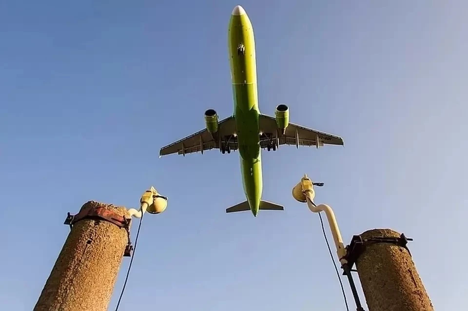 Полеты будут выполняться воздушными судами Bombardier - CRJ 200.