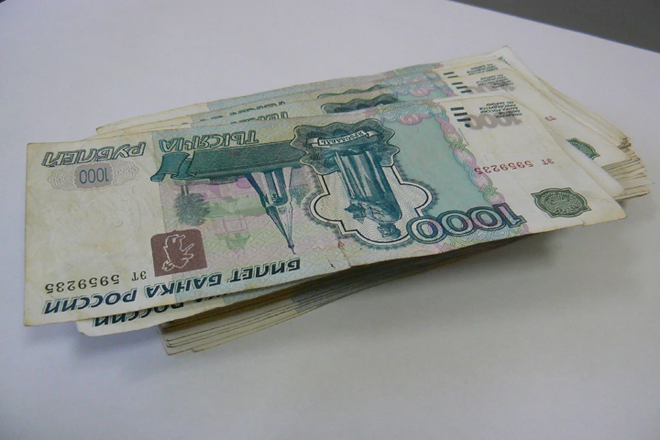 Заместитель губернатора Брянской области Николай Щеглов в прошлом году заработал 6,144 миллиона рублей.
