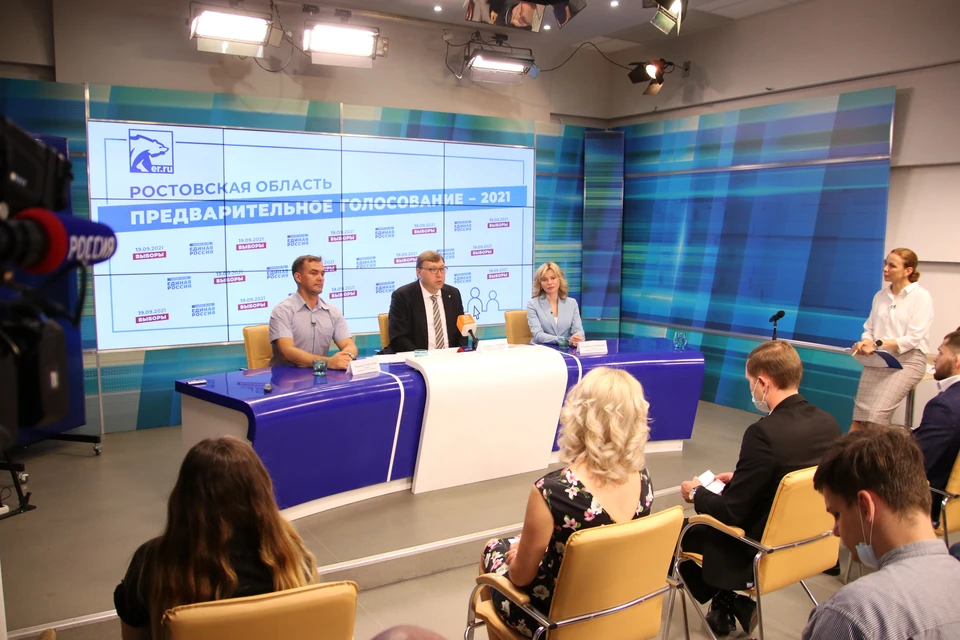 Секретарь регионального отделения «Единой России», Председатель Законодательного Собрания Ростовской области Александр Ищенко рассказал о том, как в регионе проходило предварительное голосование по отбору кандидатов в Госдуму. Фото: пресс-служба регионального отделения "ЕР"