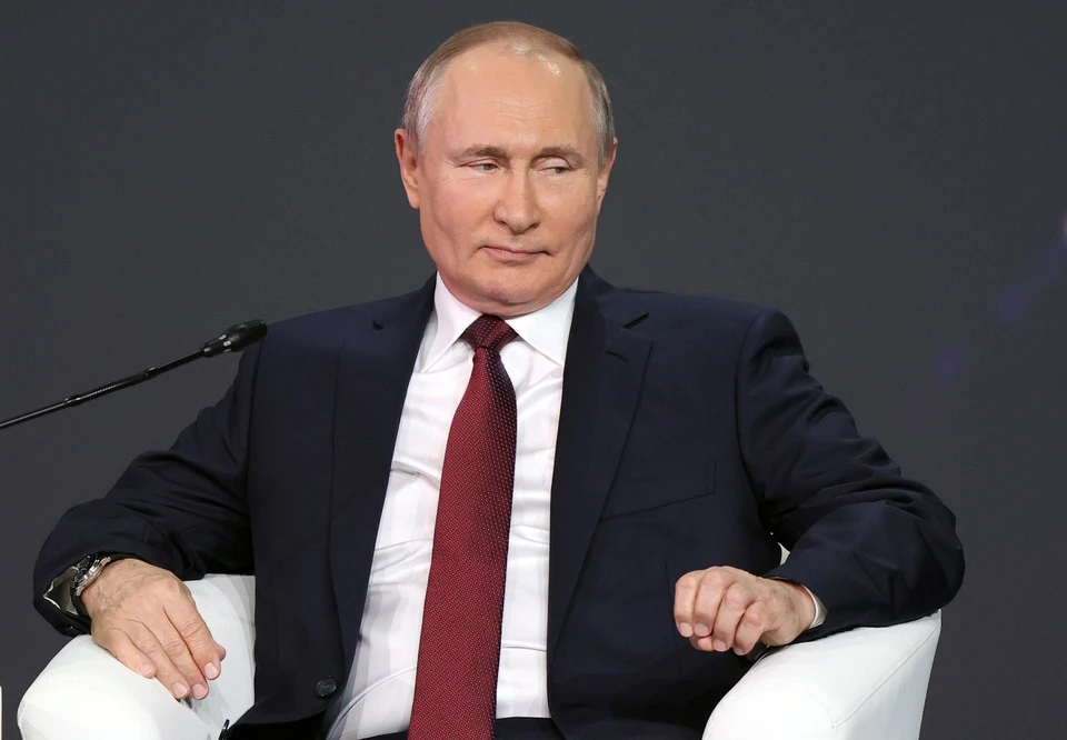 Путин ответил на слова Зеленского о роли газопровода через Украину: «У нас нет обязанности всех кормить»
