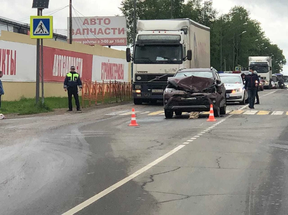 В ДТП с несколькими машинами в Усолье-Сибирском погибла женщина-пешеход