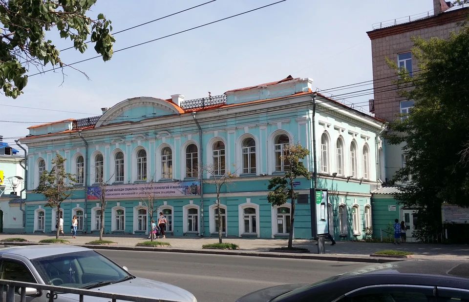 Остановка будет располагаться ближе к Губернаторскому колледжу социально-культурных технологий и инноваций. Фото: сайт wikimapia.org
