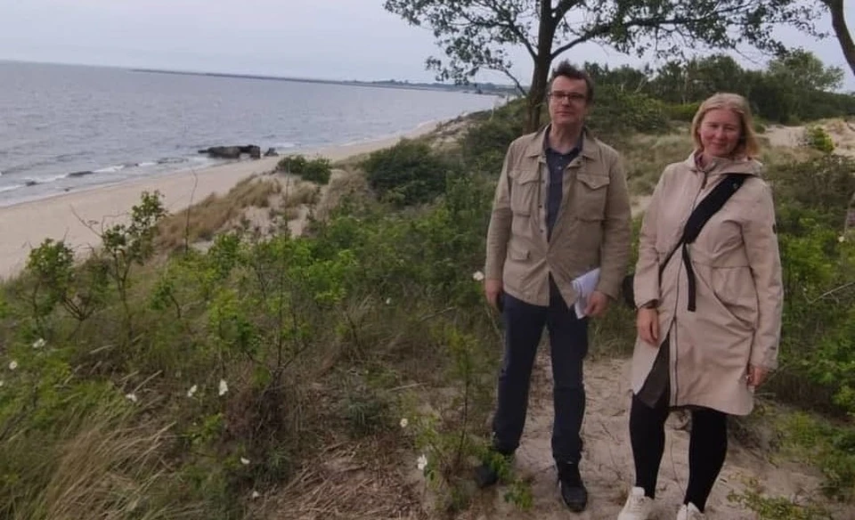 Ален Барлюе во время прогулки по Балтийской косе.