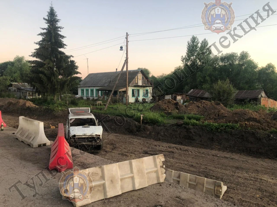 В Щекинском районе перевернулся ВАЗ: водитель был без прав и пьян