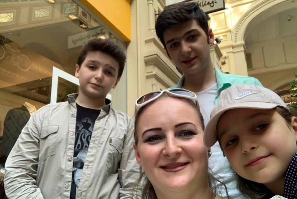 Ирина потеряла ногу и руку от взрыва снаряда