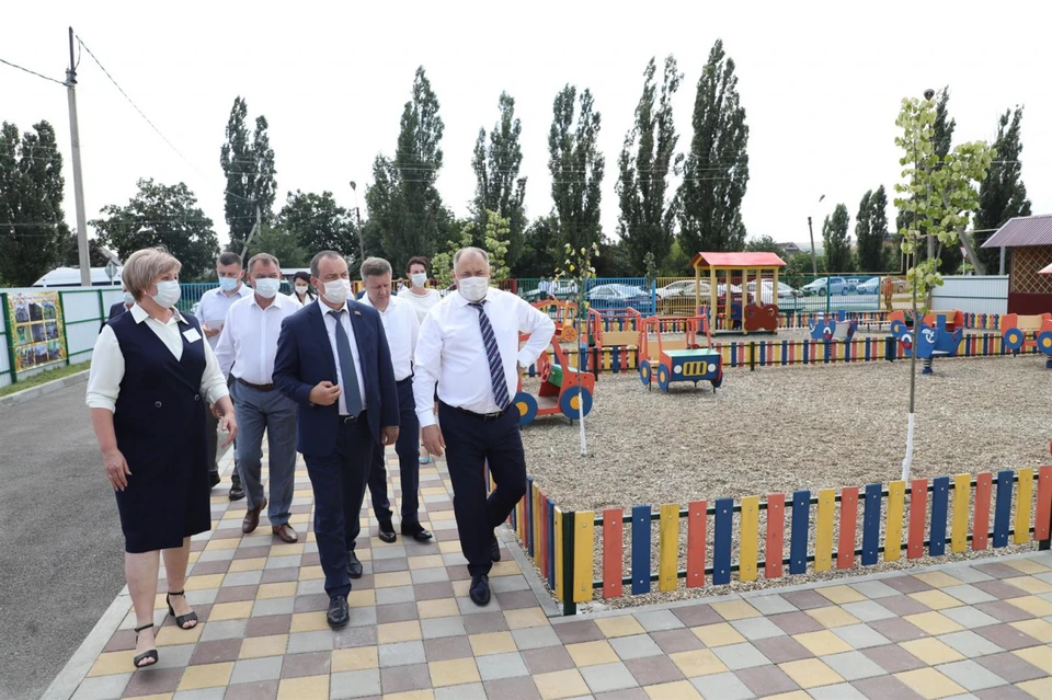 Церемония награждения прошла в Крымске в рамках отчетов парламентариев перед избирателями