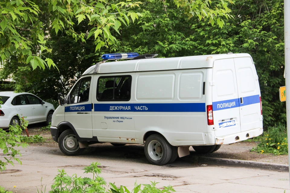 Пермячка целый месяц провела на даче в пригороде, а когда приехала в Пермь, не смогла попасть в свою квартиру.