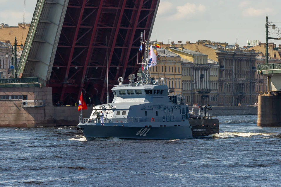 Парад в Петербурге по случаю Дня ВМФ станет самым масштабным за всю историю его проведения