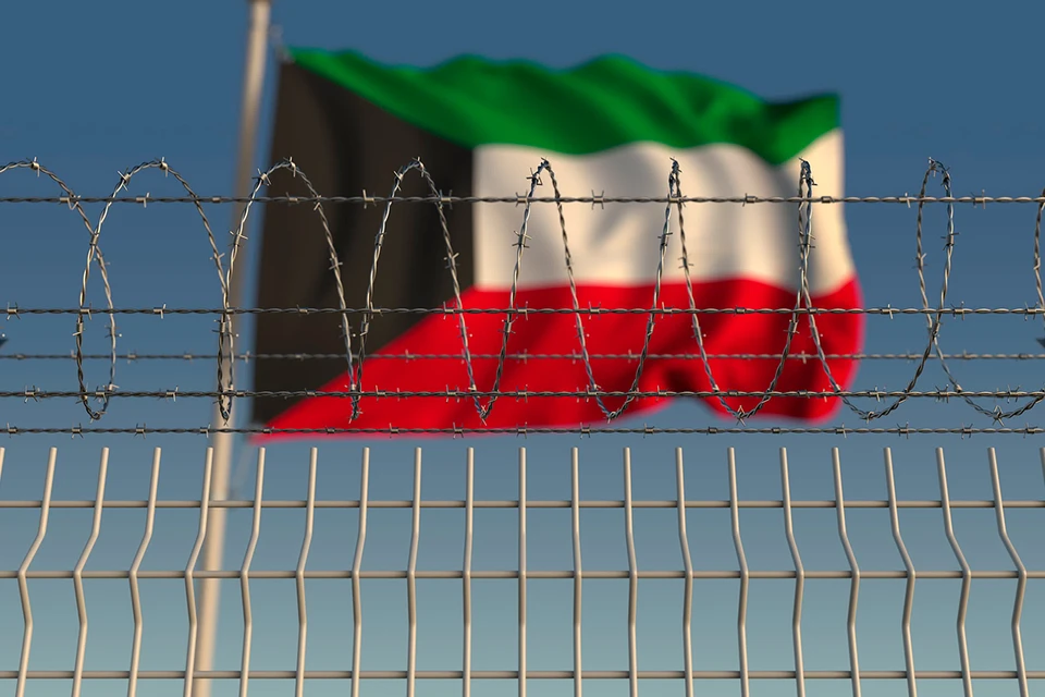Признанную судом невиновной британку держат в кувейтской тюрьме