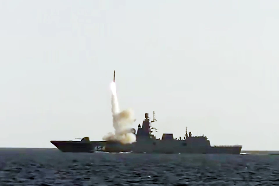 "Адмирал Горшков" успешно выполнил стрельбу гиперзвуковой крылатой ракетой "Циркон"