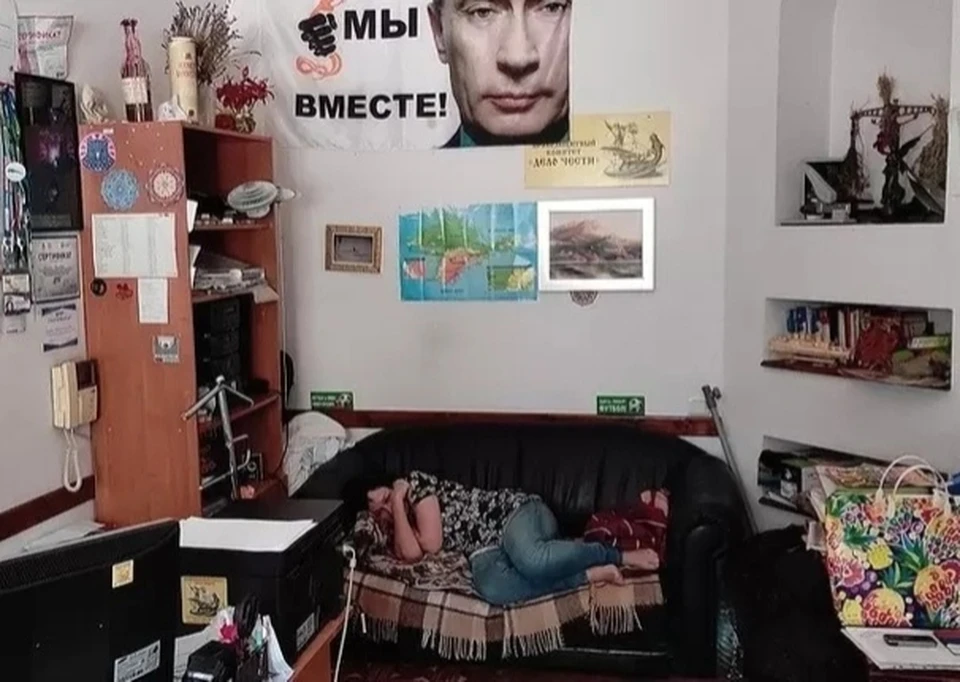 После выселения из единственного жилья Марина Уласень живет в офисе правозащитников. Фото: Виктория Жуковская.
