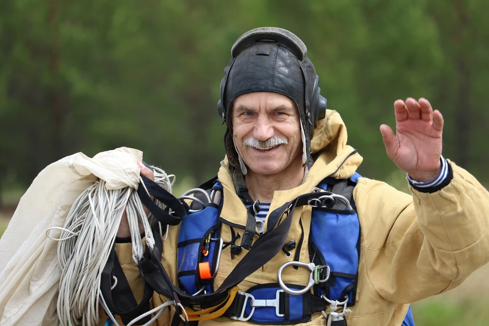 Иван Мухрыгин в профессии с 1978 года. Фото Коми регионального лесопожарного центра