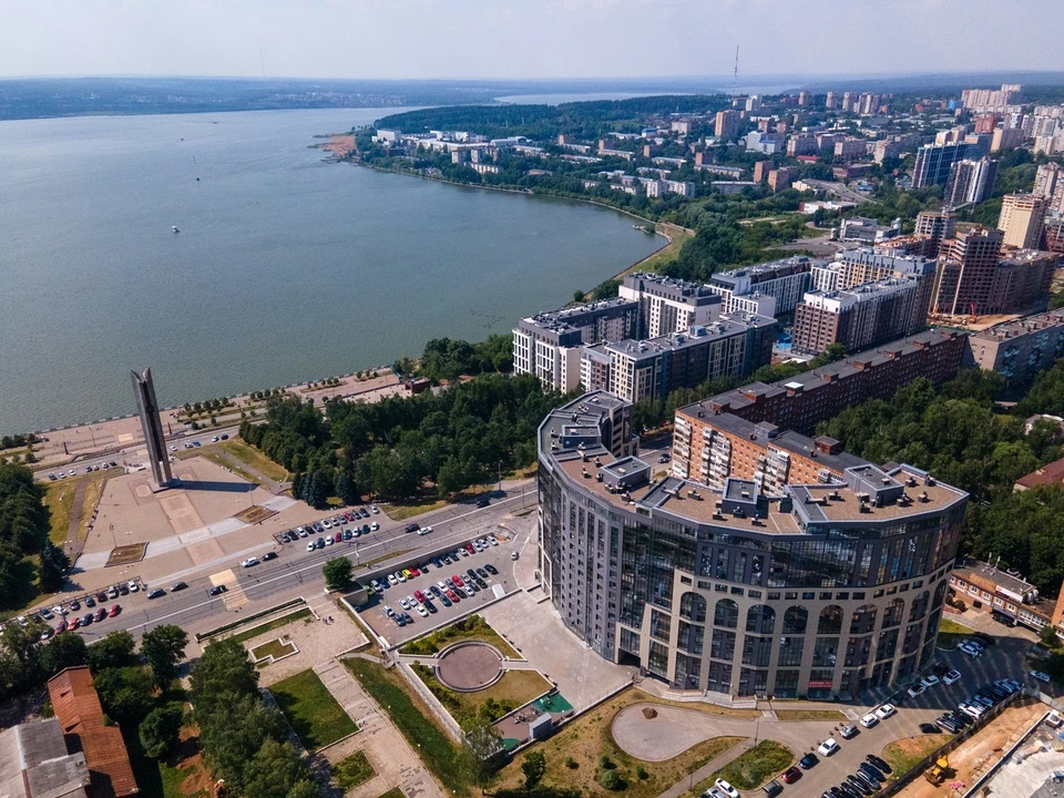 «Комсомолка» рассказывает, что произошло в городе и стране, пока вы спали