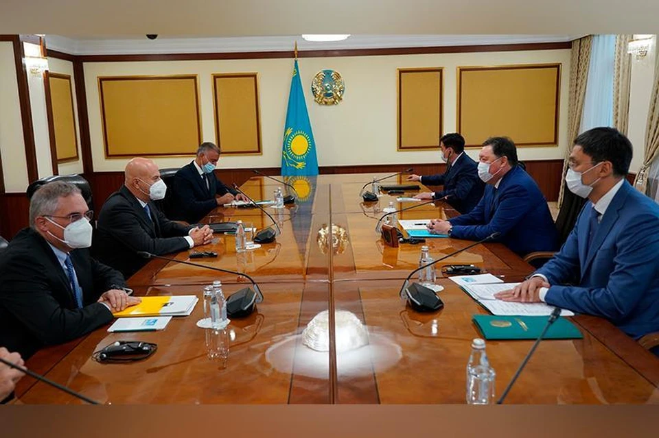 Аскар Мамин подчеркнул, что Eni является важным инвестиционным партнером Казахстана.