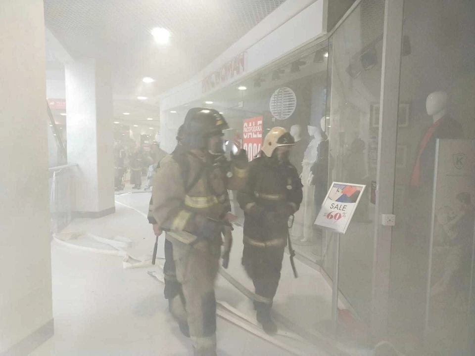 135 человек эвакуированы с пожара в тульском «Гостином дворе»