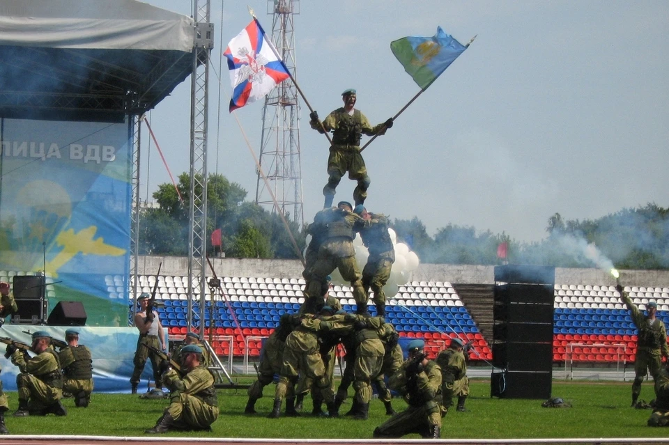 Праздничные мероприятия начнутся в День ВДВ.