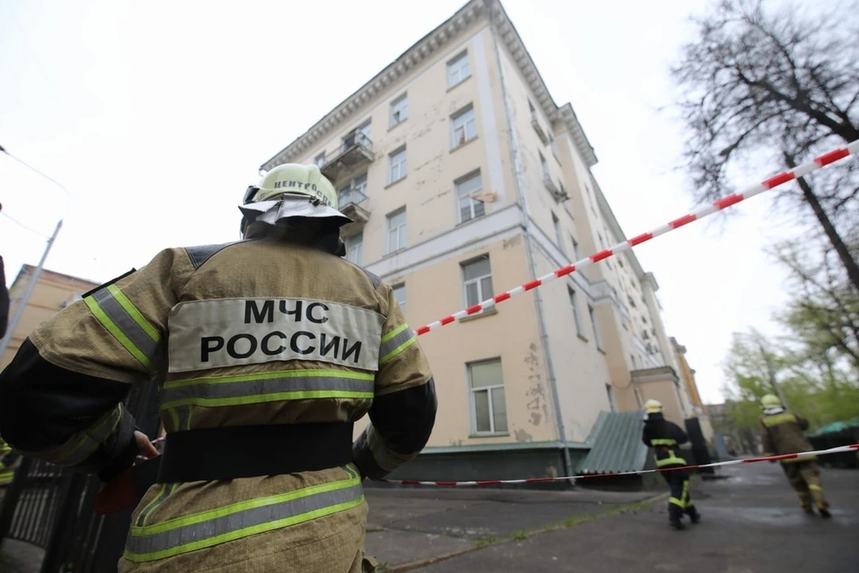 Внутри сгорело оборудование и мебель. Фото: Архив «КП»
