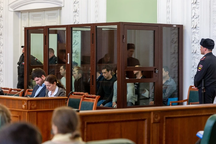 Осужденным за теракт в метро Петербурга смягчили наказание после апелляции