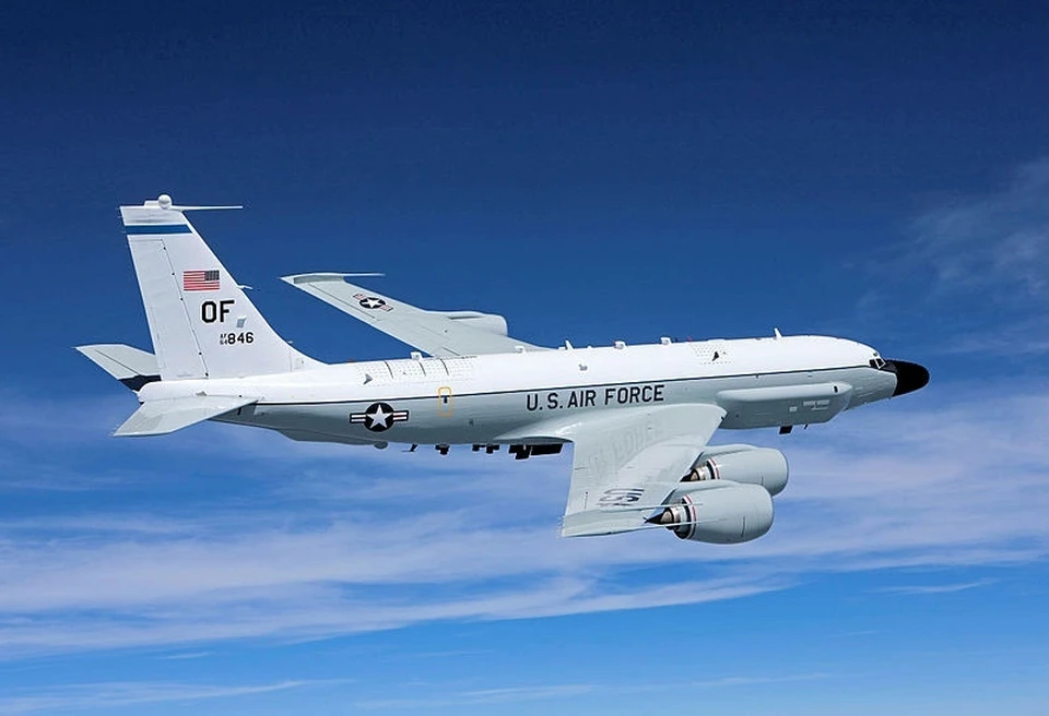«Boeing RC-135V» в небе. Фото: свободная энциклопедия «Википедия»