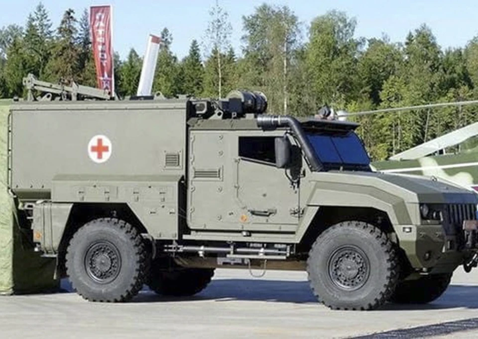 Самарцы увидят новые бронированные санитарные автомобили. Фото - Минобороны России