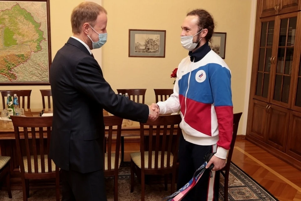 На прошлой неделе губернатор Виктор Томенко встретился с призером Олимпийских игр в Токио