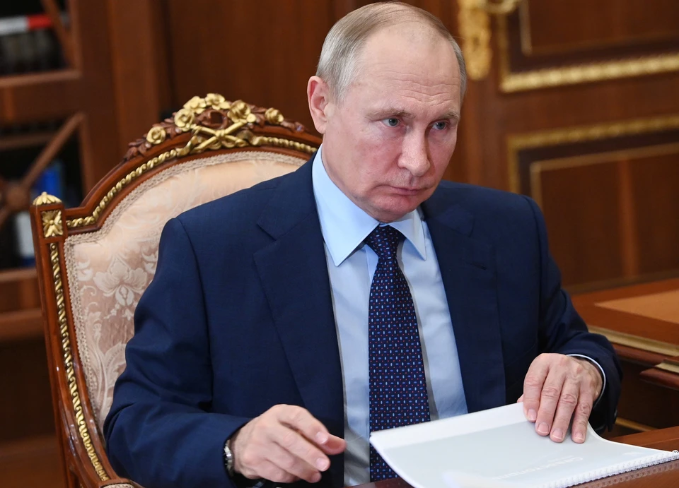 Владимир Путин заявил, что нельзя принуждать к вакцинации и угрожать увольнением