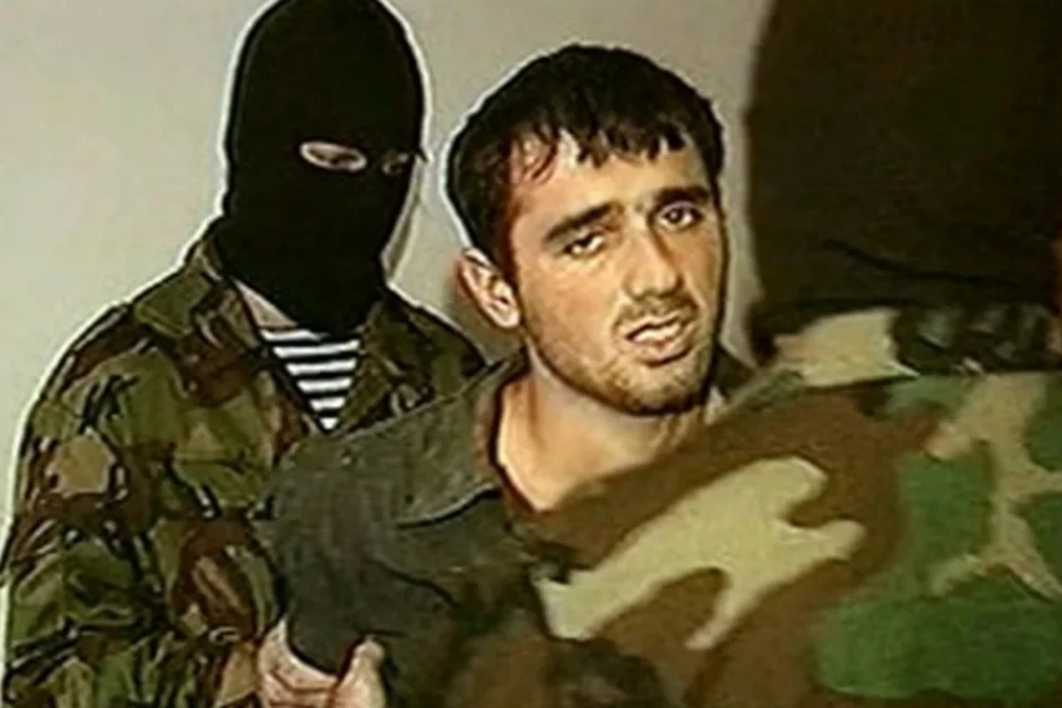 Нурпаша Кулаев поехал в Северную Осетию со старшим братом, входившим в банду Шамиля Басаева. Скрин-фото: оперативная съемка ФСБ