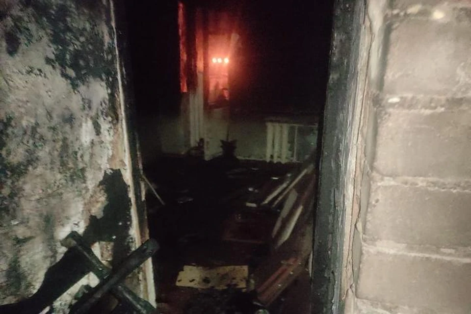 Квартира, в которой вспыхнул пожар // фото: МЧС РБ